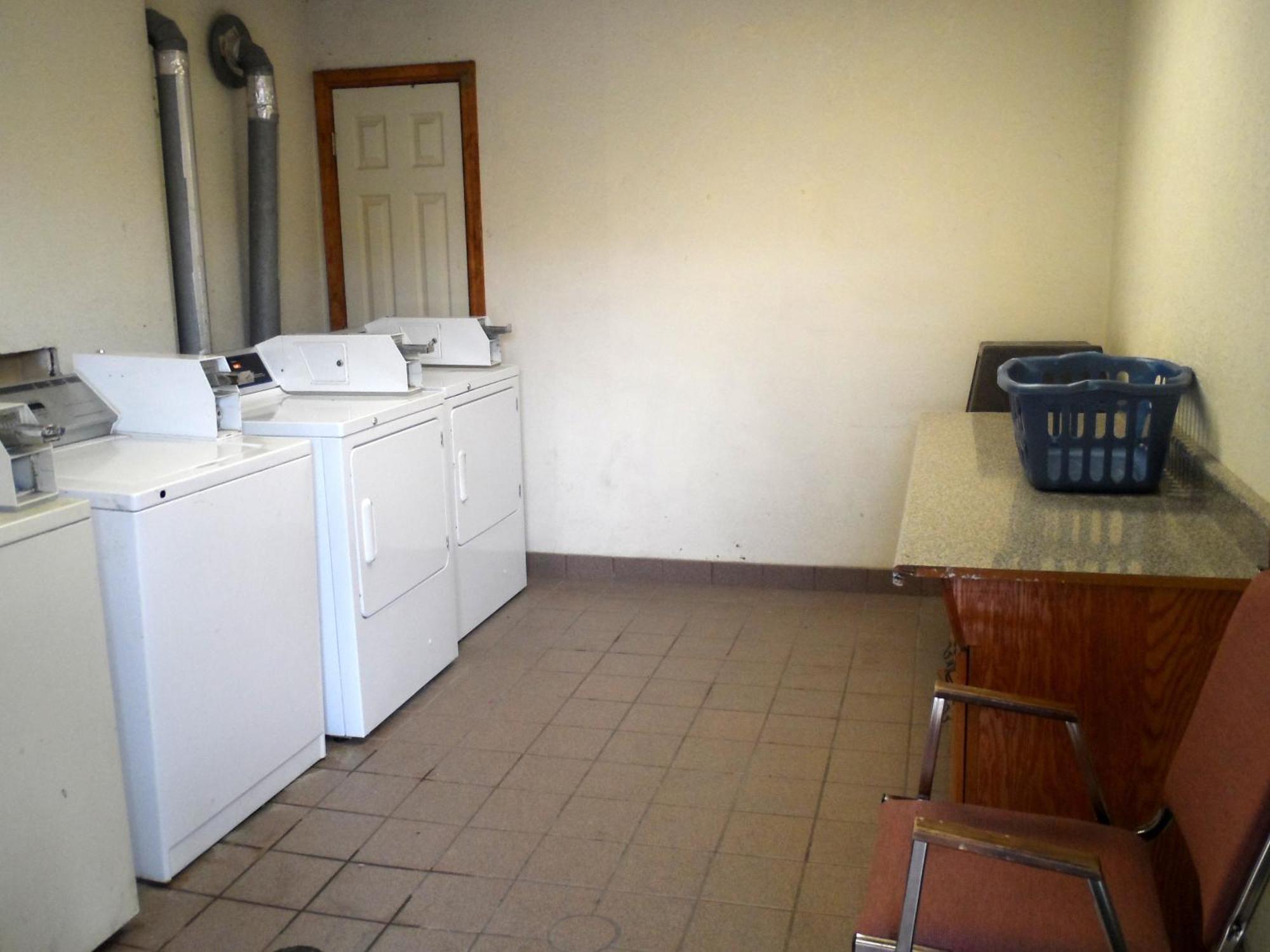 Budgetel Inn Houston/Nasa Webster Extérieur photo